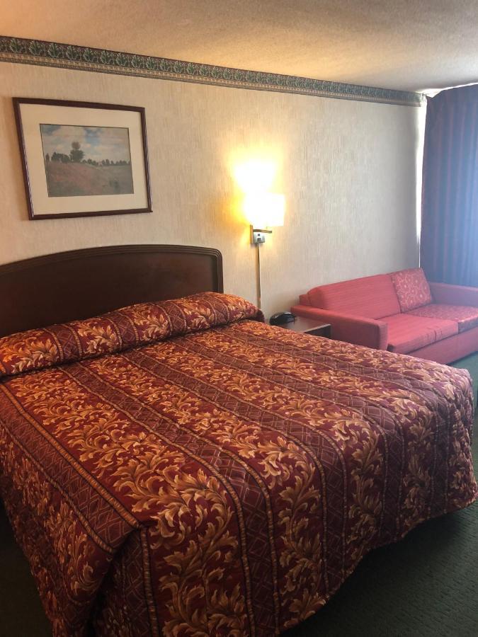 Fairborn Hotel And Inn Экстерьер фото