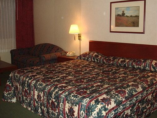 Fairborn Hotel And Inn Экстерьер фото