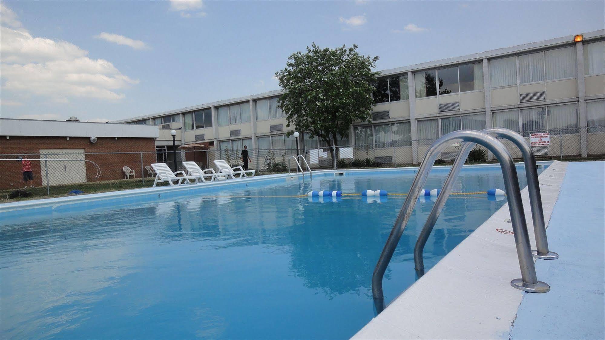 Fairborn Hotel And Inn Экстерьер фото