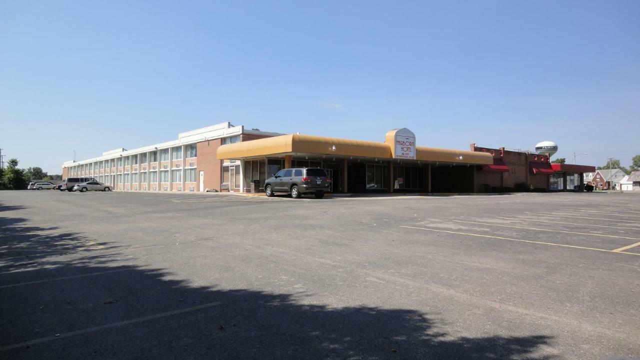 Fairborn Hotel And Inn Экстерьер фото